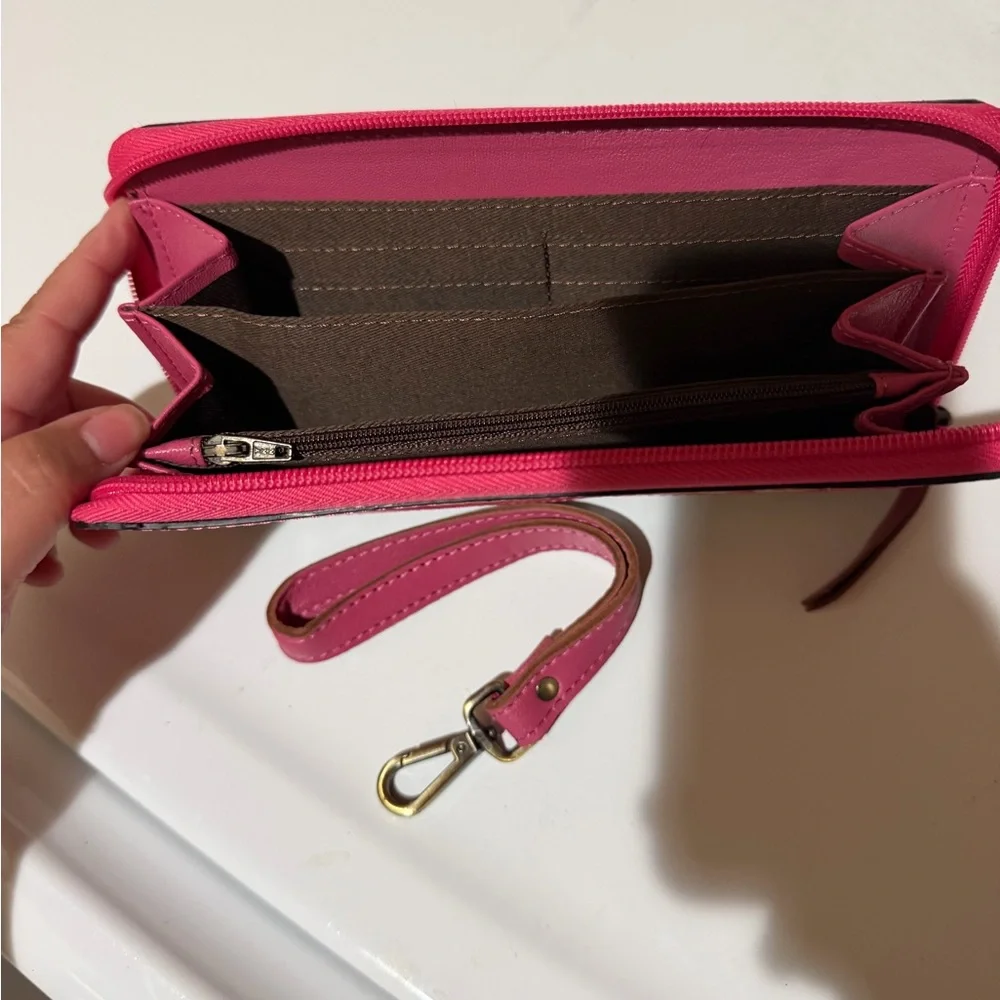 Pink Sunflower Accent Wristlet Wallet